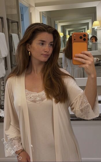Full leaked Julia schulze private photo