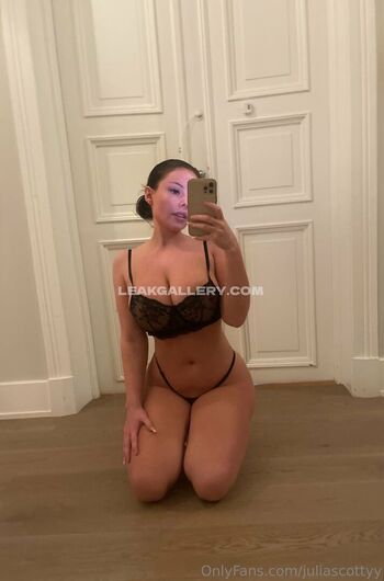 Full leaked Julia scotty private photo