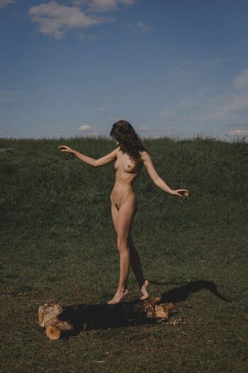 Full leaked Julia slip private photo