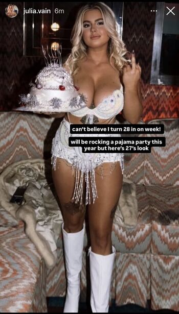Full leaked Julia vain private photo
