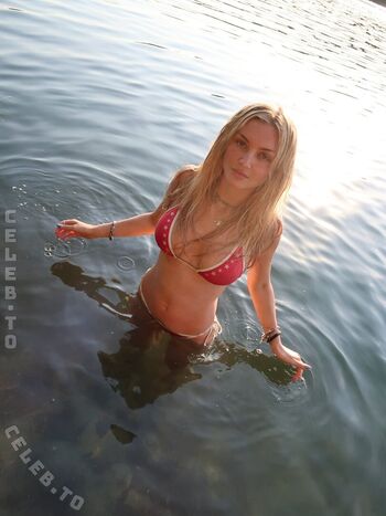 Full leaked Julia wulf page private photo