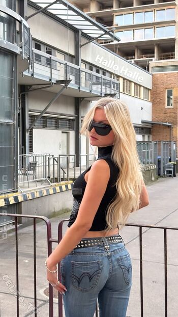 Full leaked Julia wulf private photo
