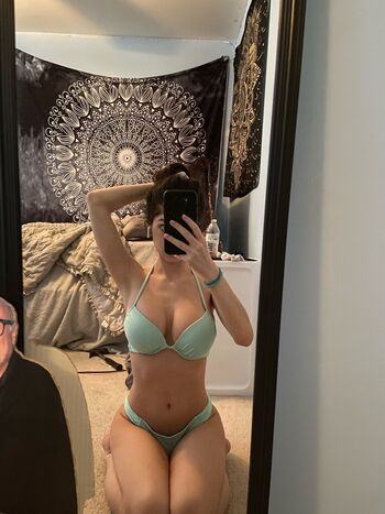 Full leaked Julia private photo