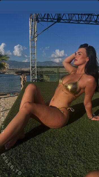 Full leaked Juliaelena private photo
