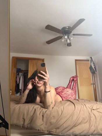 Full leaked Juliampic private photo