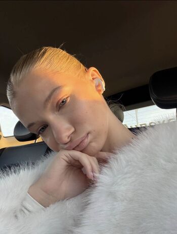 Full leaked Julianaaaa page private onlyfans photo