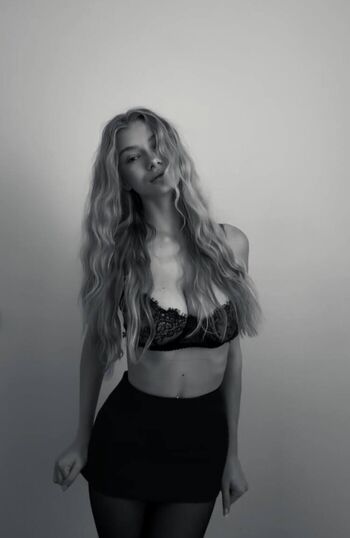 Full leaked Julianaaaa private onlyfans photo