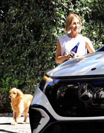 Full leaked Julianne hough private photo