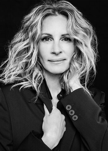 Full leaked Juliaroberts private photo