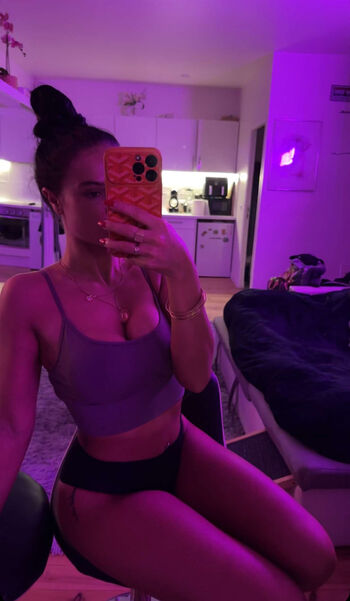 Full leaked Julie bacha private photo