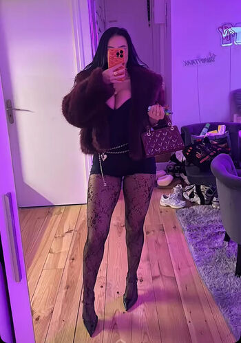 Full leaked Julie bacha private photo