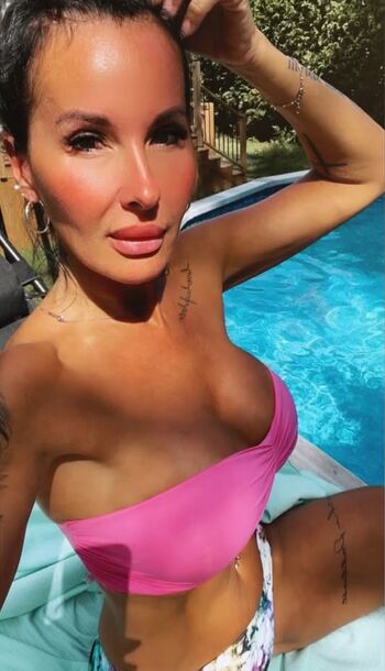 Full leaked Julie lelievre private onlyfans photo