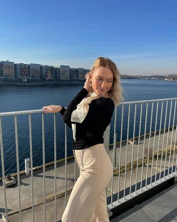 Full leaked Julie skov private photo