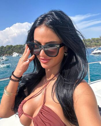 Full leaked Juliebacha private onlyfans photo