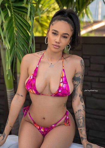 Full leaked Juliekay page private photo