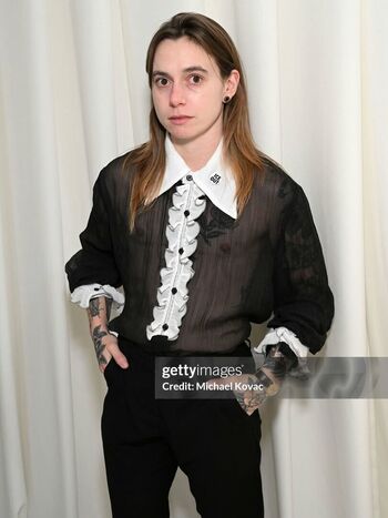 Full leaked Julien baker private photo