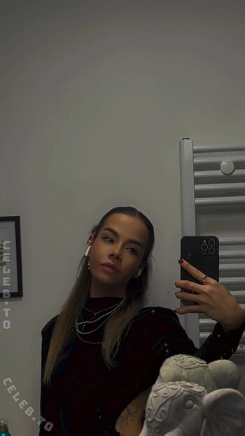 Full leaked Julietsugar private onlyfans photo