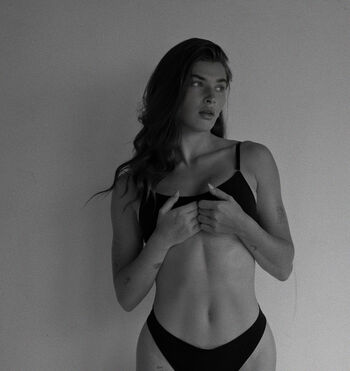 Full leaked Juliette private photo