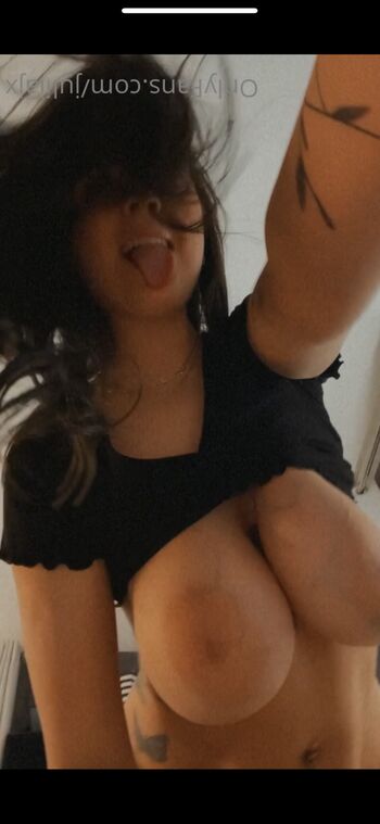 Full leaked Juliiajx private photo