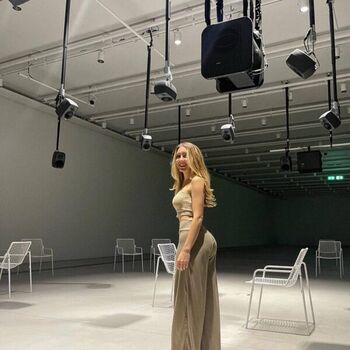 Full leaked Julivavilovaa private photo