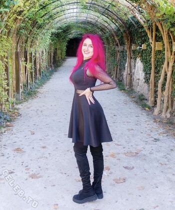 Full leaked Juliversal private onlyfans photo