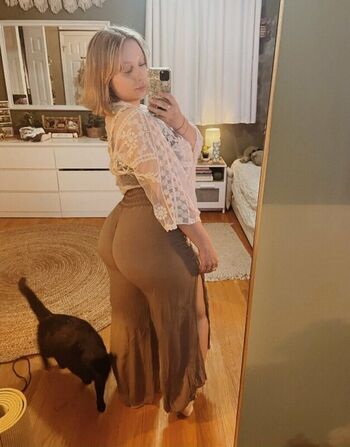 Full leaked Juls meow private photo