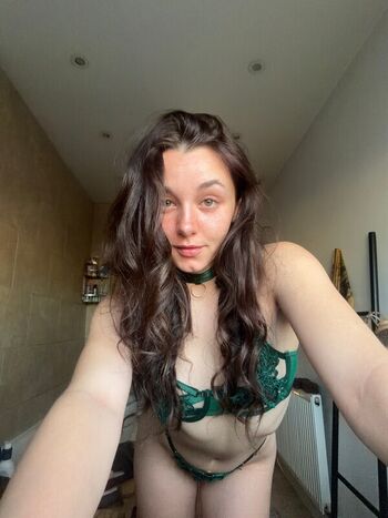 Full leaked Justbecauseiloveit private photo