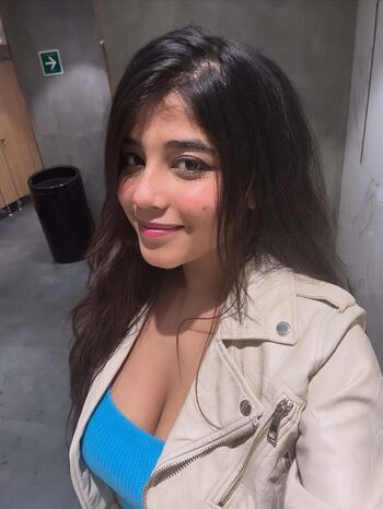 Full leaked Justbeingkayra private onlyfans photo