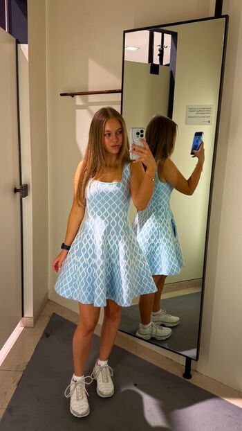 Full leaked Justfranzi x private photo