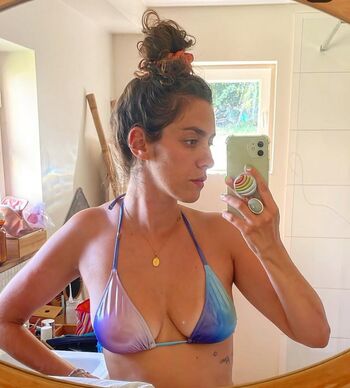 Full leaked Justine lossa private photo