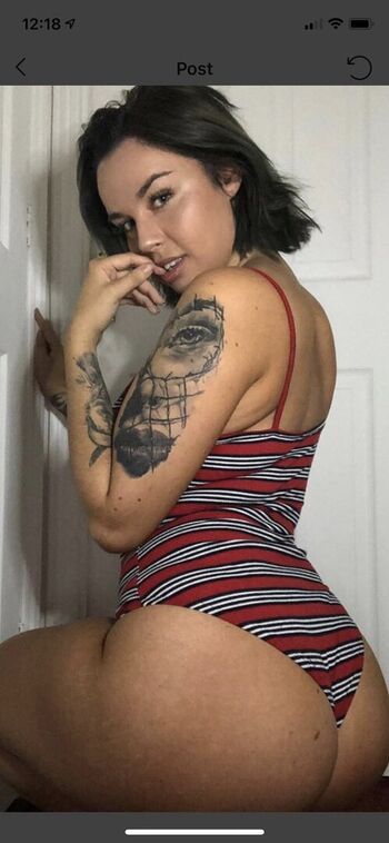 Full leaked Justjessyyy page private photo