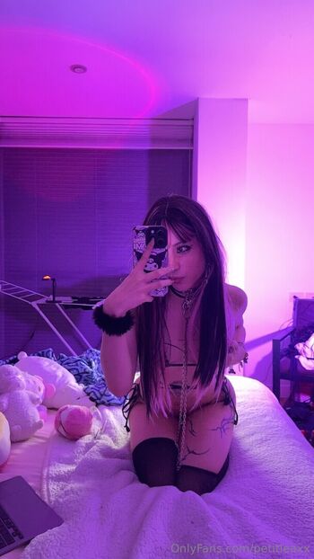 Full leaked Justleaax private onlyfans photo