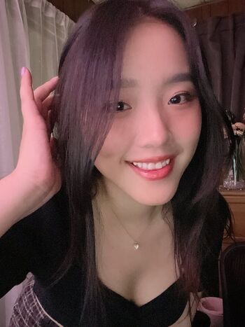 Full leaked Juwiatv private photo