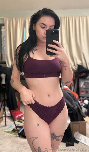 Full leaked Jynandtonics private photo