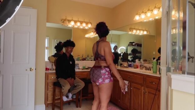 Full leaked K lala private photo