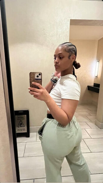 Full leaked Kldhearted y private onlyfans photo