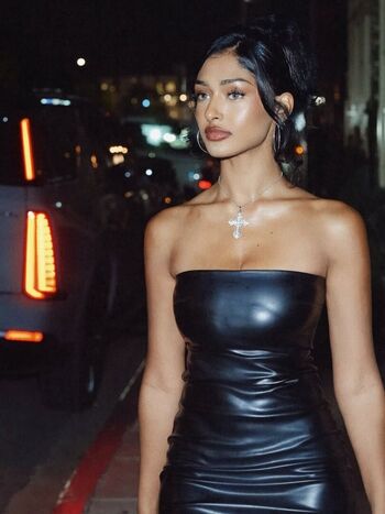 Full leaked Kaaviya sambasivam private onlyfans photo