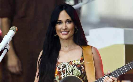 Full leaked Kacey musgraves private photo