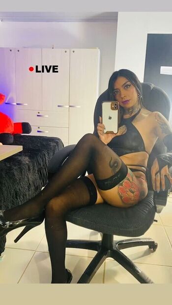 Full leaked Kadarah private photo