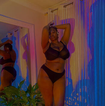 Full leaked Kaeemae private onlyfans photo