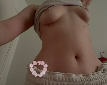 Full leaked Kaellie private photo