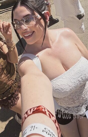 Full leaked Kaelyn private onlyfans photo