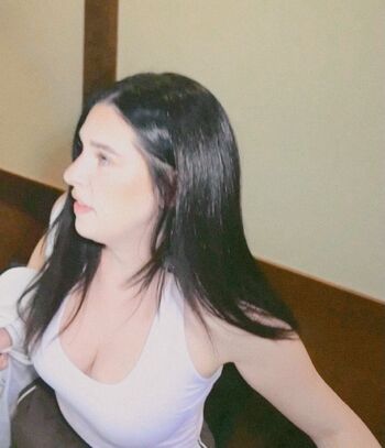 Full leaked Kaelyn private photo