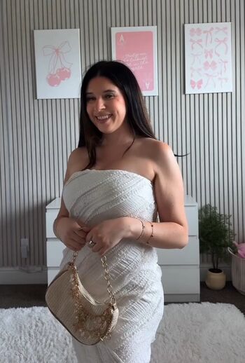 Full leaked Kaelyn private photo