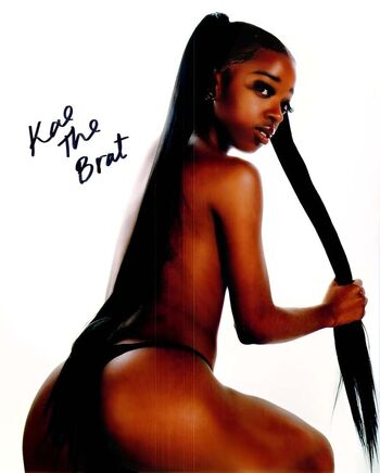 Full leaked Kaethebrat private onlyfans photo