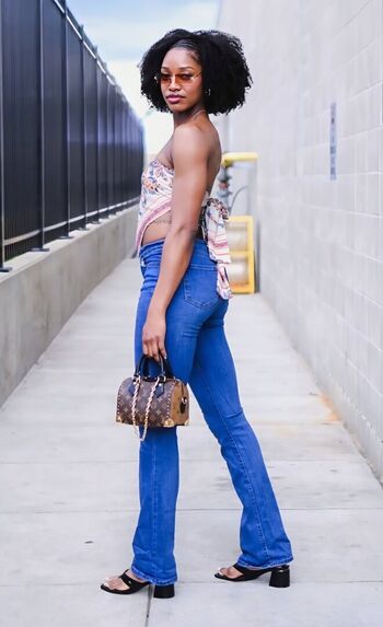 Full leaked Kaila charles private photo