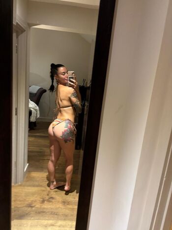 Full leaked Kailahcasillas private onlyfans photo