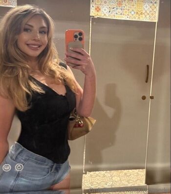 Full leaked Kait calabrese private photo