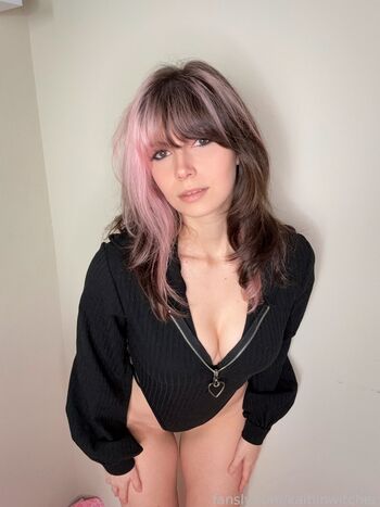 Full leaked Kaitlin witcher  page private onlyfans photo