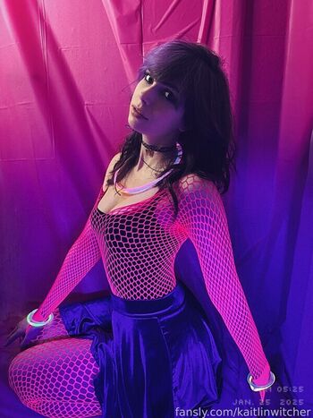 Full leaked Kaitlin witcher page private photo